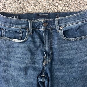 Lucky Brand men’s jeans, 121 slim straight!